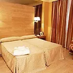 B&B Hotel Burgos 4*