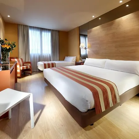 Crisol Puerta De Hotel 4*