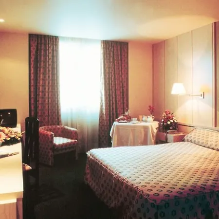 Crisol Puerta de Burgos 4* Burgo