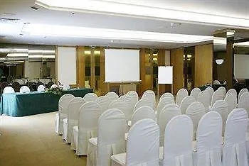 B&B Hotel Burgos 4*