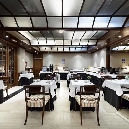 Hotel Crisol Puerta De