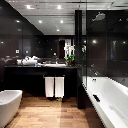 Hotel Crisol Puerta De 4*