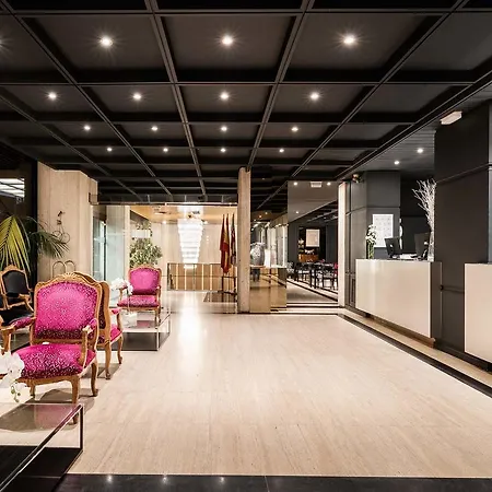 Hotel Crisol Puerta De