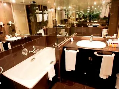 Crisol Puerta De Hotel