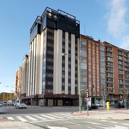 Hotel Crisol Puerta De