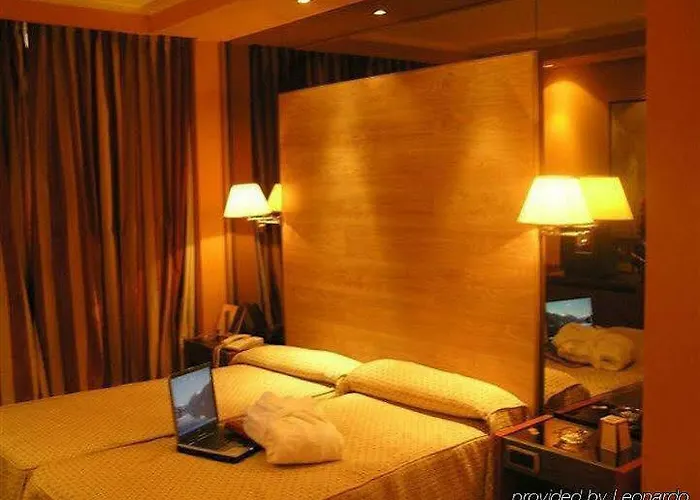 B&B Hotel Burgos 4* Burgo